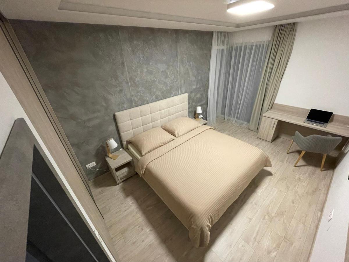 Greenbay Apartment With Free Parking Trenčín エクステリア 写真