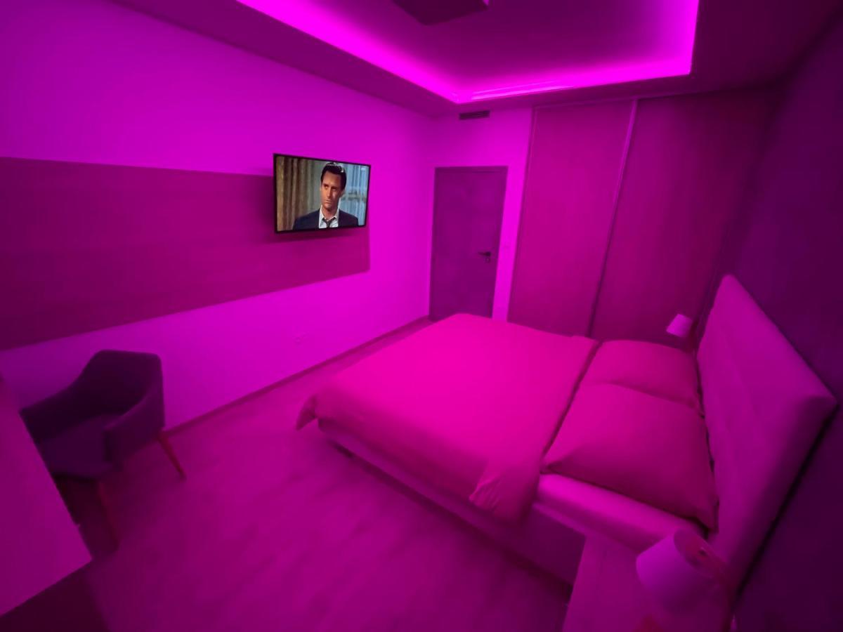 Greenbay Apartment With Free Parking Trenčín エクステリア 写真